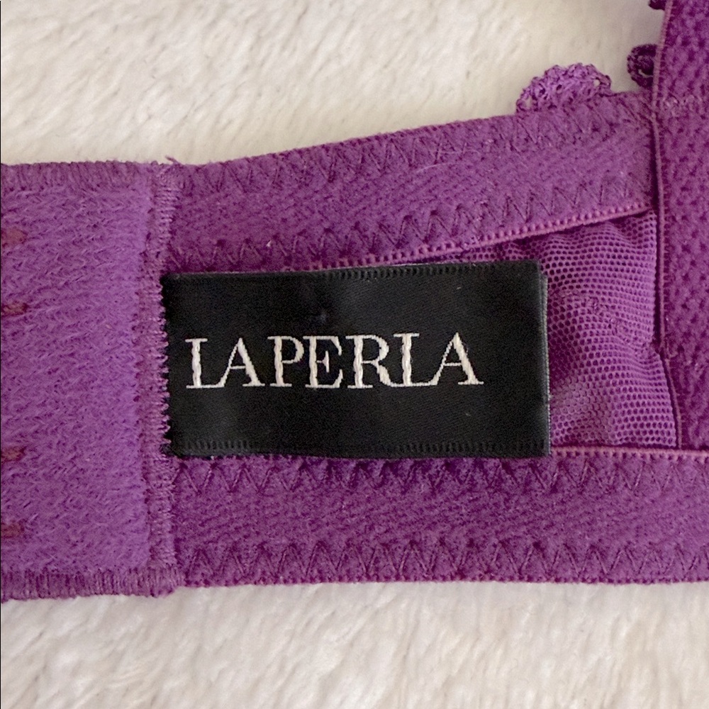 La Perla | Floral Groove Embroidered Tulle Underwire Plunge Bra Purple (36C) - Picture 11 of 16